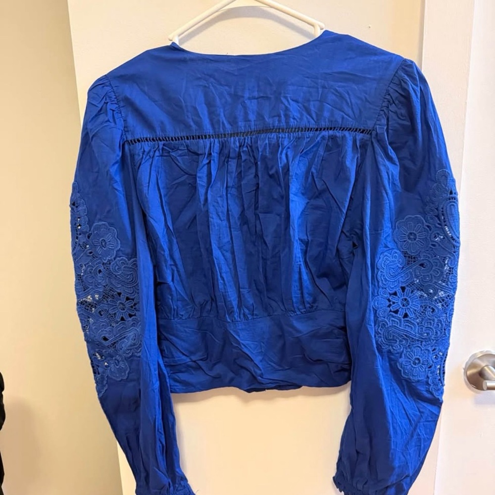 FARM Rio Women's Blue Embroidered Blouse - Picture 2 of 4